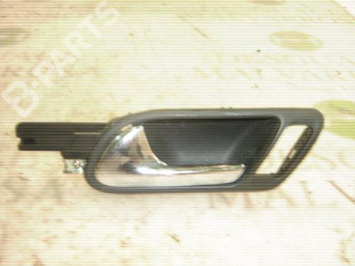 Used Front left interior door handle Front left interior door handle VW GOLF V (1K1) 1.9 TDI (105 hp) 3774189 3774189