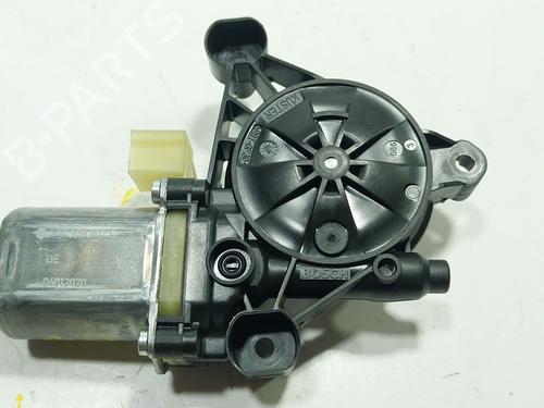 Used Right front window motor Right front window motor PORSCHE MACAN (95B) 2.0 (245 hp) 36766025 36766025