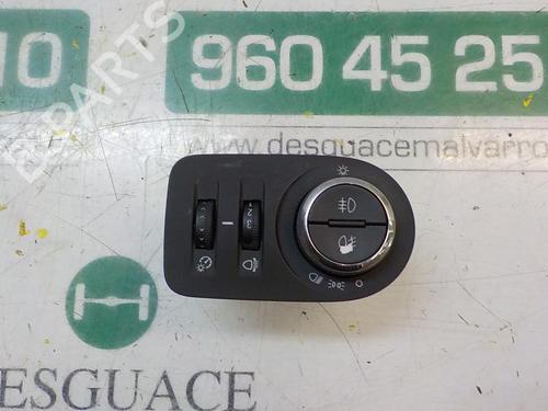 Used Headlight switch OPEL CORSA D (S07) 1.4 (L08, L68) (100 hp) 3865865
