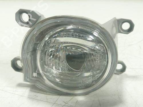Used Left front fog light TOYOTA YARIS CROSS (MXP_) 1.5 Hybrid (MXPJ11) (131 hp) 32449926