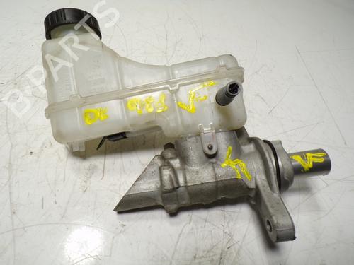 Used Brake master cylinder Brake master cylinder RENAULT MEGANE IV Hatchback (B9A/M/N_) 1.2 TCe 130 (B9MR) (130 hp) 13310939 13310939