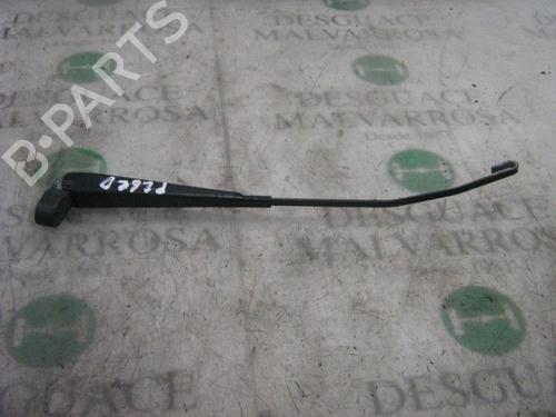 front-wipers-mechanism-nissan-trade-van-75-1996-1997-1998-1999-2000-3776749 main image