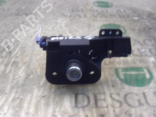 Used Tailgate handle Tailgate handle OPEL CORSA C (X01) 1.3 CDTI (F08, F68) (70 hp) 3787694 3787694