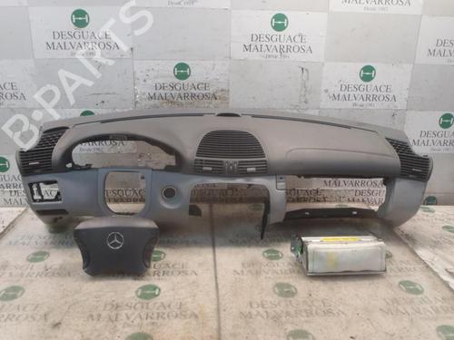 Used Dashboard MERCEDES-BENZ S-CLASS Coupe (C215) CL 500 (215.375) (306 hp) 3811422