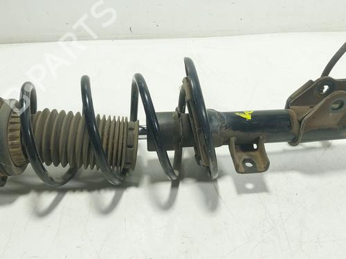 Used Right front shock absorber MAZDA 3 (BM, BN) 2.0 (120 hp) 30610224
