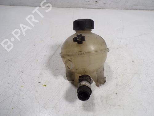 Used Expansion tank PEUGEOT 308 II (LB_, LP_, LW_, LH_, L3_) [2013-2021]  8802254