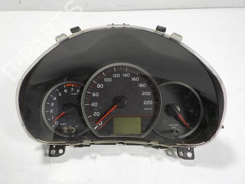 Used Instrument cluster TOYOTA YARIS (_P13_) 1.0 (KSP130_, KSP130) (69 hp) 13057163