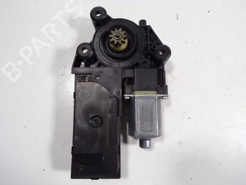 Used Left front window motor Left front window motor RENAULT MEGANE III Hatchback (BZ0/1_, B3_) 1.2 TCe (BZ2B, BZ11) (116 hp) 6983341 6983341