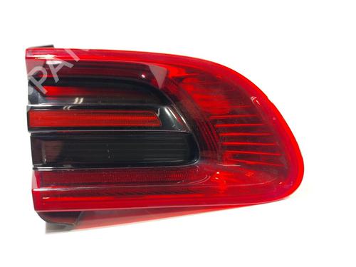 Venstre baglygte bagklap Venstre baglygte bagklap PORSCHE MACAN (95B) 3.0 S Diesel (258 hp) 32511185 32511185