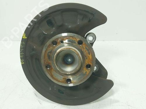 Used Left rear steering knuckle Left rear steering knuckle MERCEDES-BENZ GLA-CLASS (X156) GLA 200 CDI / d (156.908) (136 hp) 39250965 39250965
