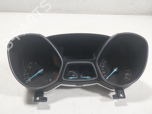 Used Instrument cluster FORD KUGA II (DM2) 1.5 EcoBoost (120 hp) 18069266
