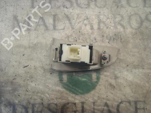 Right rear window switch TOYOTA AVENSIS Saloon (_T25_) 2.0 VVT-i (AZT250_, AZT250R) | BP3805255I28 