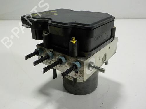 Used ABS pump MERCEDES-BENZ VITO Van (W447) [2014-2025]  12436824