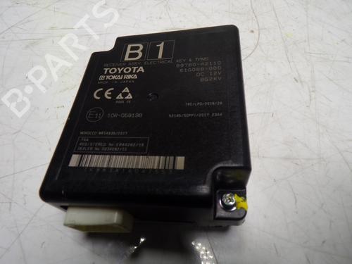 Used Electronic module Electronic module TOYOTA RAV 4 V (_A5_, _H5_) 2.5 Hybrid AWD (AXAH54) (178 hp) 13234165 13234165