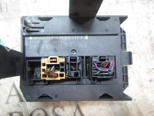 Used Electronic module Electronic module SKODA OCTAVIA II (1Z3) 1.9 TDI (105 hp) 3821345 3821345