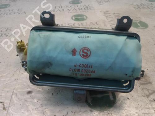 Used Passenger airbag TOYOTA COROLLA (_E12_) 1.6 VVT-i (ZZE121_, ZZE121R) (110 hp) 3815963