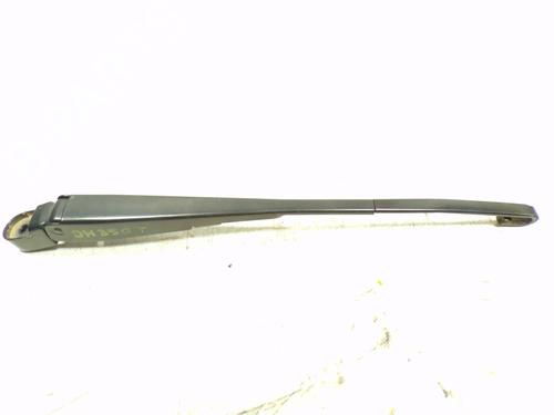 Used Rear windshield wiper arm Rear windshield wiper arm 8280106 8280106