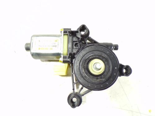 Used Right front window motor Right front window motor VW GOLF VII (5G1, BQ1, BE1, BE2) [2012-2021] 8420907 8420907