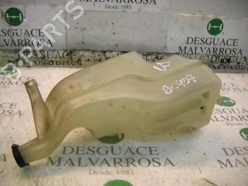 Used Windscreen washer tank IVECO DAILY III Van 35 S 11 V,35 C 11 V (106 hp) 7409258