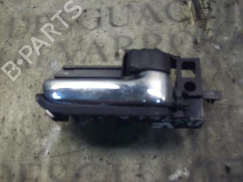 Used Front right interior door handle Front right interior door handle TOYOTA COROLLA (_E12_) 1.4 D (NDE120_, NDE120R) (90 hp) 4022672 4022672