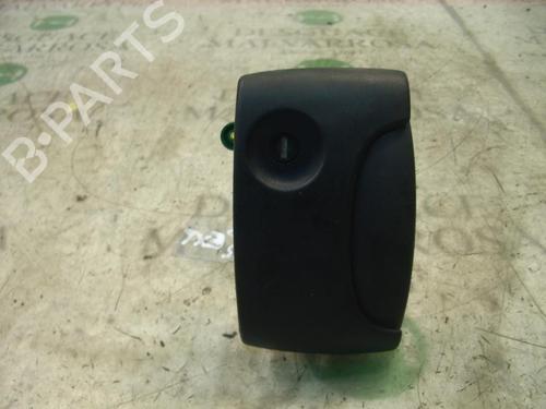 exterior-door-handle-renault-kangoo-kc01_-15-dci-1997-8739553 main image