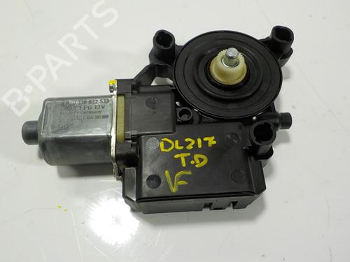 Used Right rear window motor VW POLO V (6R1, 6C1) 1.4 TDI (90 hp) 13318901