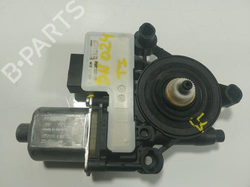 Used Left rear window motor Left rear window motor SEAT IBIZA V (KJ1, KJG) 1.0 TSI (110 hp) 18525405 18525405