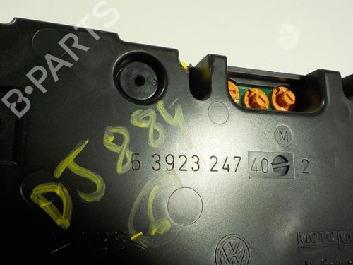 Instrument cluster VW GOLF III (1H1) 2.0 | BP10489590C47 