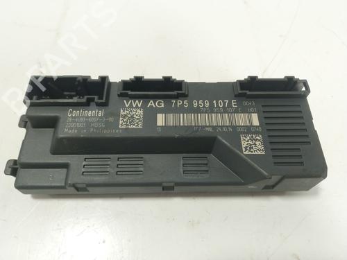 Used Electronic module Electronic module PORSCHE MACAN (95B) 3.0 S Diesel (258 hp) 35982061 35982061