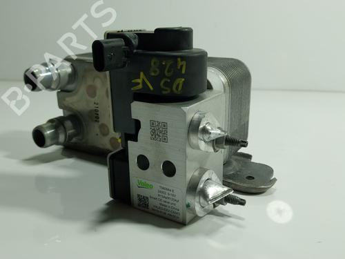 Used AC radiator AC radiator TOYOTA PROACE CITY Box Body/MPV (BPZ_) Electric (BPZZ) (136 hp) 33860906 33860906