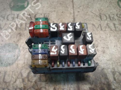 Used Fuse box Fuse box FIAT LINEA (323_, 110_) 1.3 D Multijet (323AXB11, 323AXB1A) (90 hp) 4007517 4007517