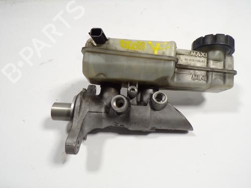 Used Brake master cylinder RENAULT MEGANE III Coupe (DZ0/1_) [2008-2016]  8878157