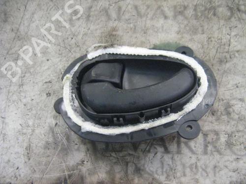 Used Rear left interior door handle Rear left interior door handle PEUGEOT 406 (8B) 2.0 HDI 110 (109 hp) 3772009 3772009