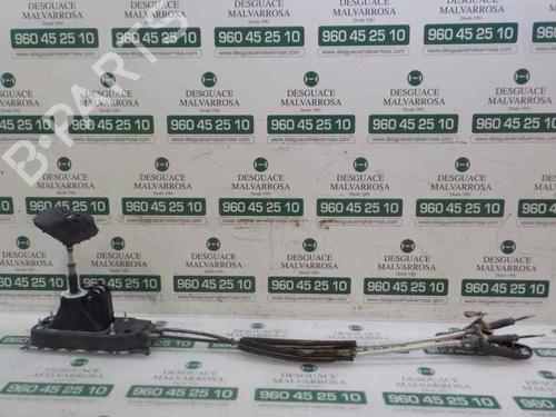 Used Gear lever Gear lever VW GOLF VII (5G1, BQ1, BE1, BE2) [2012-2021] 7412402 7412402