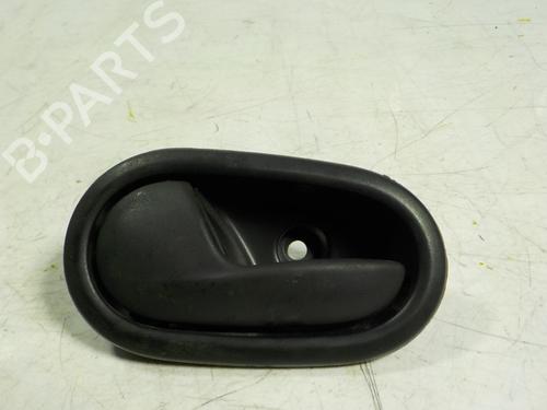 Used Front left interior door handle DACIA SANDERO II 1.5 dCi 75 / Blue dCi 75 (B8JW, B8M4, B8AH, B8M7, B8M6) (75 hp) 7461446