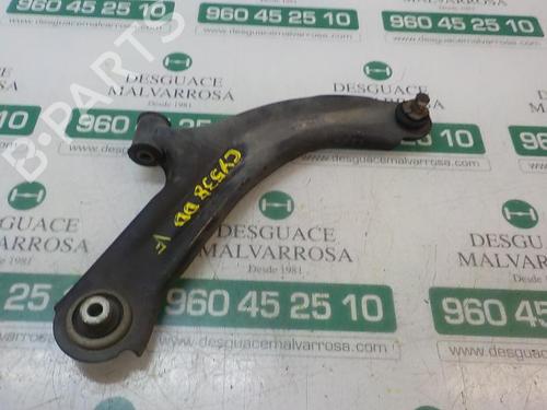 Used Right front suspension arm RENAULT CLIO III (BR0/1, CR0/1) [2005-2014]  3866254