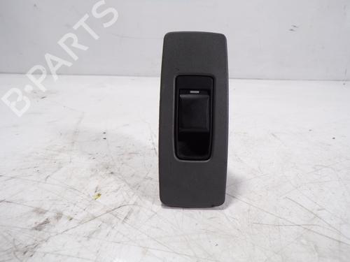 Used Right rear window switch Right rear window switch JEEP COMMANDER (XK, XH) 3.0 CRD 4x4 (218 hp) 8418549 8418549