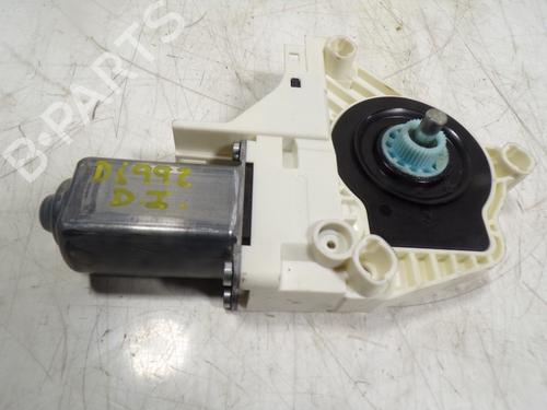 Used Left front window motor AUDI Q5 (8RB) 3.0 TDI quattro (258 hp) 10618829