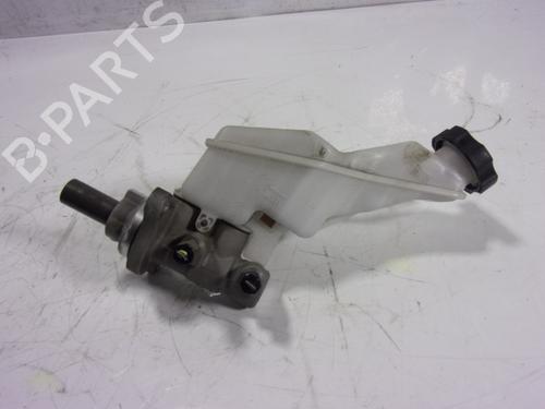 Used Brake master cylinder Brake master cylinder HYUNDAI SANTA FÉ IV (TM, TMA) 2.2 CRDi AWD (200 hp) 10618855 10618855