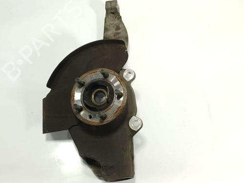 Used Left front steering knuckle Left front steering knuckle LAND ROVER RANGE ROVER SPORT II (L494) 3.0 SDV6 4x4 (306 hp) 40025275 40025275