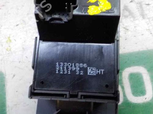 Right front window switch OPEL ASTRA J Sports Tourer (P10) 1.7 CDTI (35) | BP5773169I26 