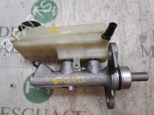Used Brake master cylinder Brake master cylinder 3819646 3819646