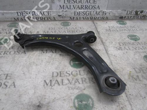 Used Left front suspension arm Left front suspension arm SKODA YETI (5L) 1.2 TSI (105 hp) 4010660 4010660