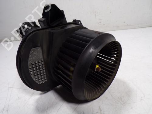 Used Heater blower motor MERCEDES-BENZ CLA Coupe (C117) CLA 200 CDI / d (117.308) (136 hp) 15203123
