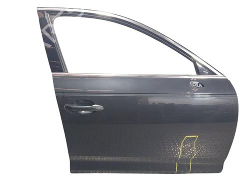 right-front-door-audi-a4-b9-8w2-8wc-2015-36542319 main image