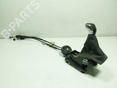 Used Gear lever Gear lever PEUGEOT 2008 I (CU_) 1.2 PureTech 82 (82 hp) 19517860 19517860