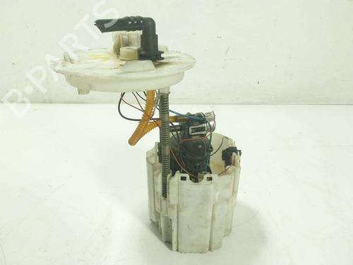 Used Fuel pump Fuel pump 6156840 6156840