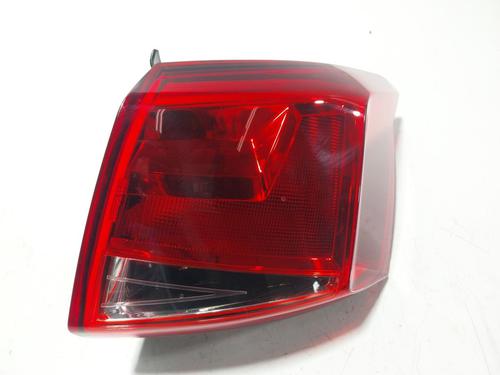 Used Right taillight Right taillight SEAT ARONA (KJ7, KJP) 1.0 TSI (116 hp) 32162252 32162252