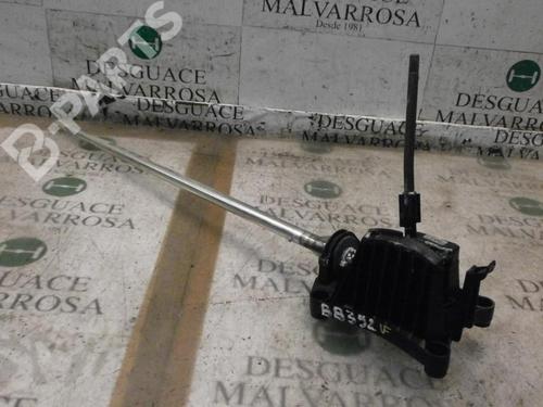 Used Manual gearbox selector Manual gearbox selector OPEL COMBO Box Body/MPV 1.3 CDTI 16V (69 hp) 7409360 7409360