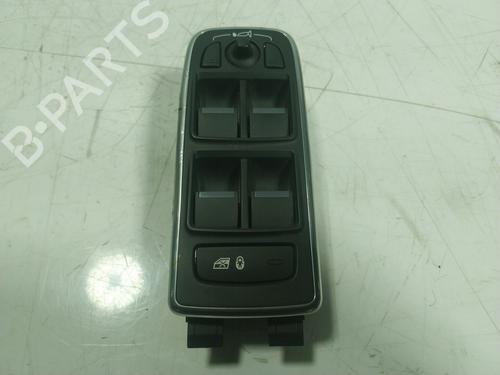 Used Left front window switch Left front window switch JAGUAR F-PACE (X761) 2.0 TD4 AWD (180 hp) 17441666 17441666